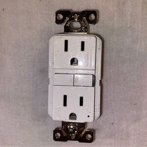 Eaton TWRGF20W Self-Test GFCI Receptacle 15A 125V, White